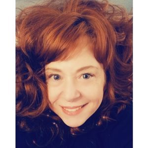 Meet your Posher, Alicia